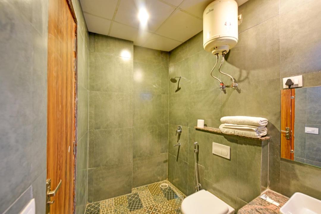 Photo of Bathroom in Shri Madhopur