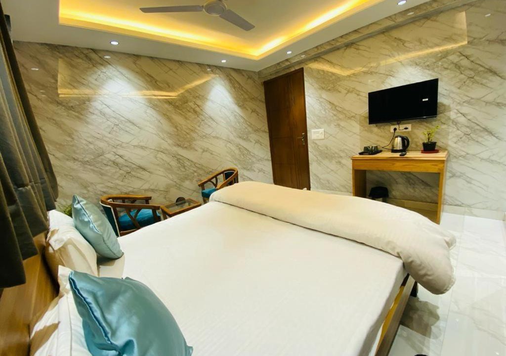 Photo of Bedroom in Lajpat Nagar III