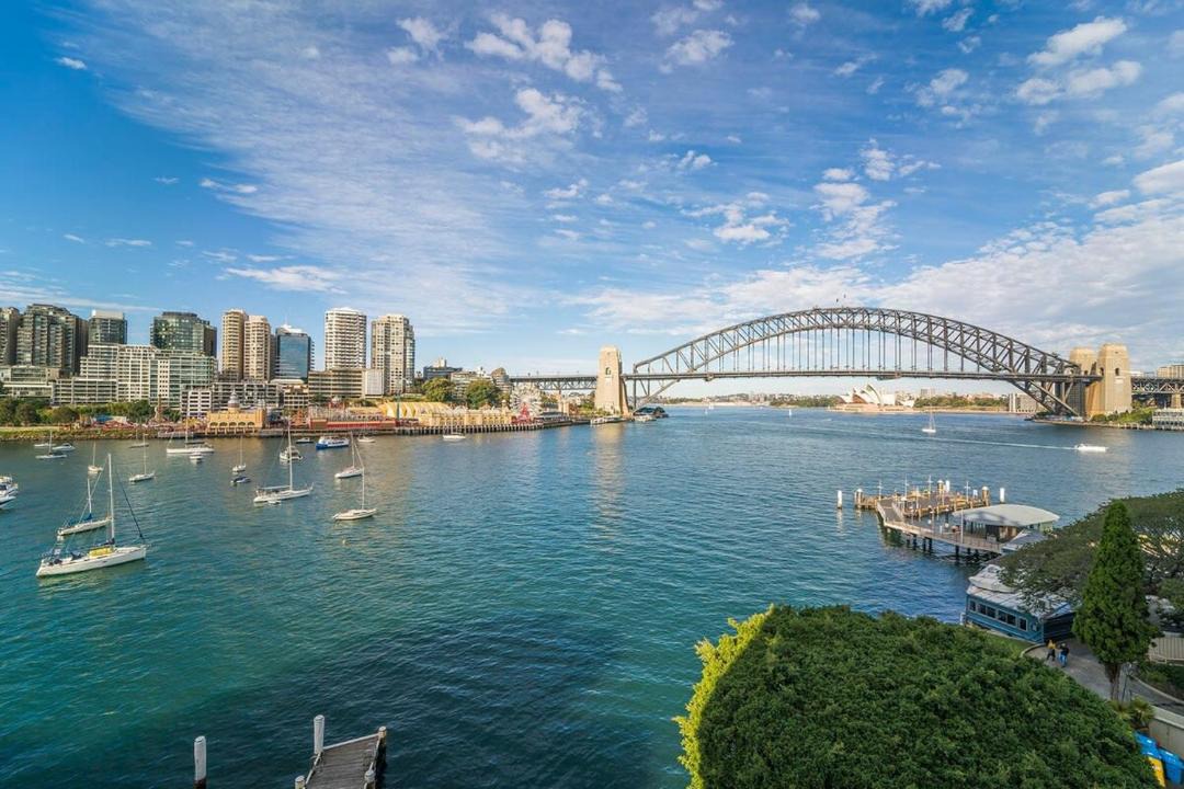 Photo of Others in McMahons Point