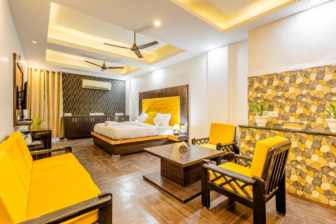 Photo of Bedroom in Sushant Lok