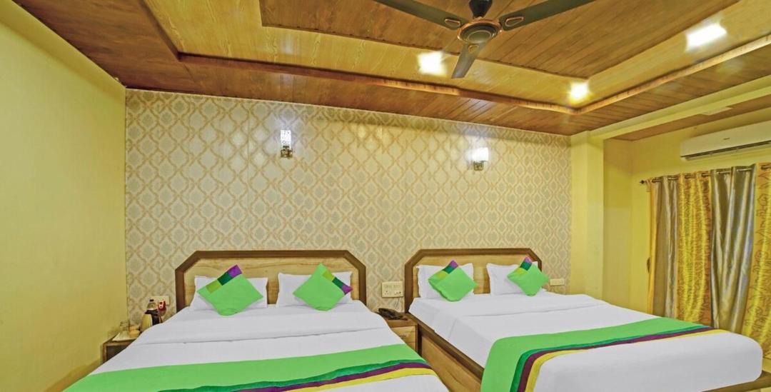 Photo of Bedroom in Mahabaleshwar