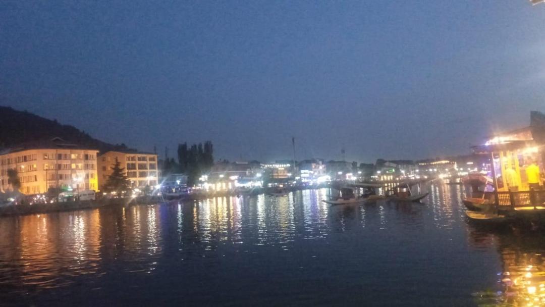 Photo of Others in Dal Lake