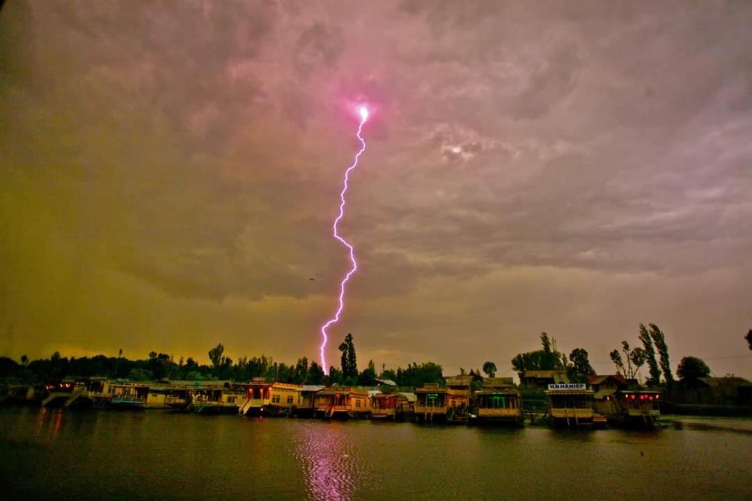 Photo of Others in Dal Lake