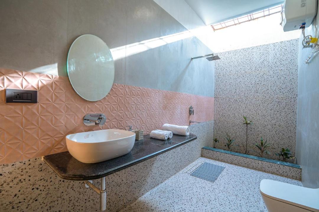 Photo of Bathroom in Hasanganj