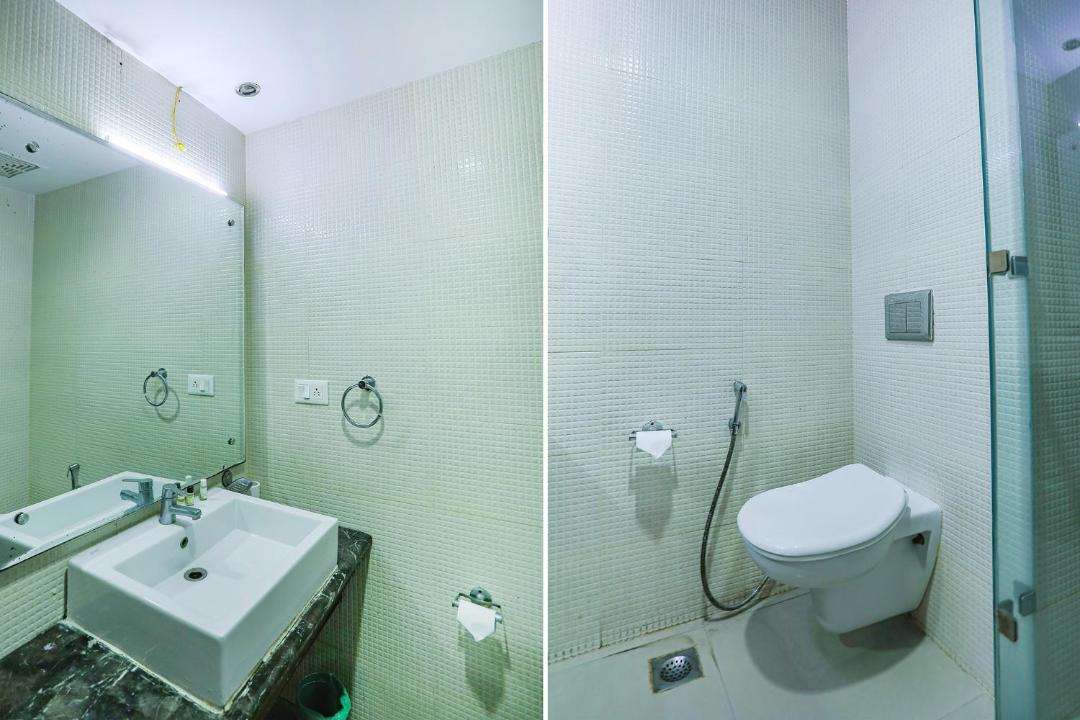 Photo of Bathroom in Nehru Place