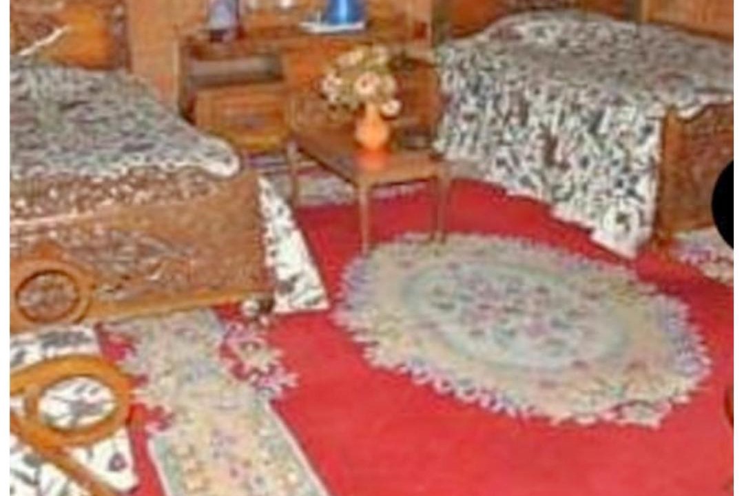 Photo of Bedroom in Dal Lake