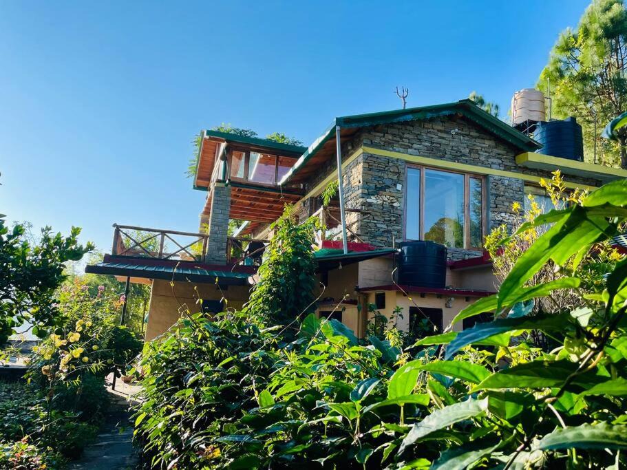Photo of Buildings in Almora