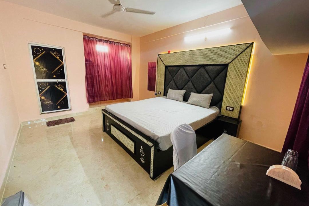 Photo of Bedroom in Jabalpur