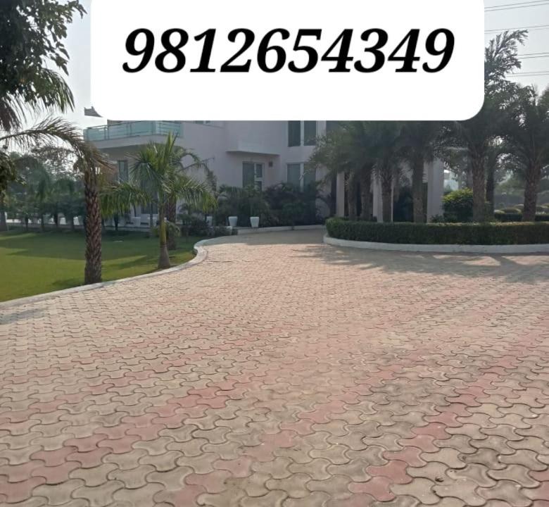 Photo of Buildings in Gurugram