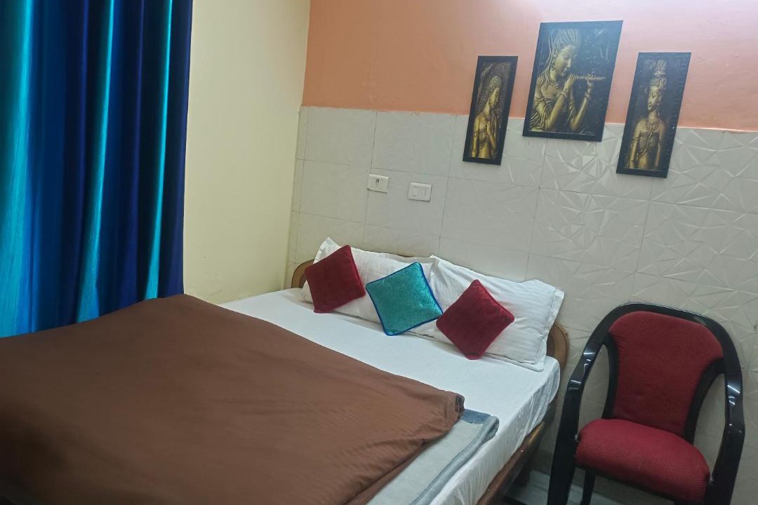Photo of Bedroom in Tehri