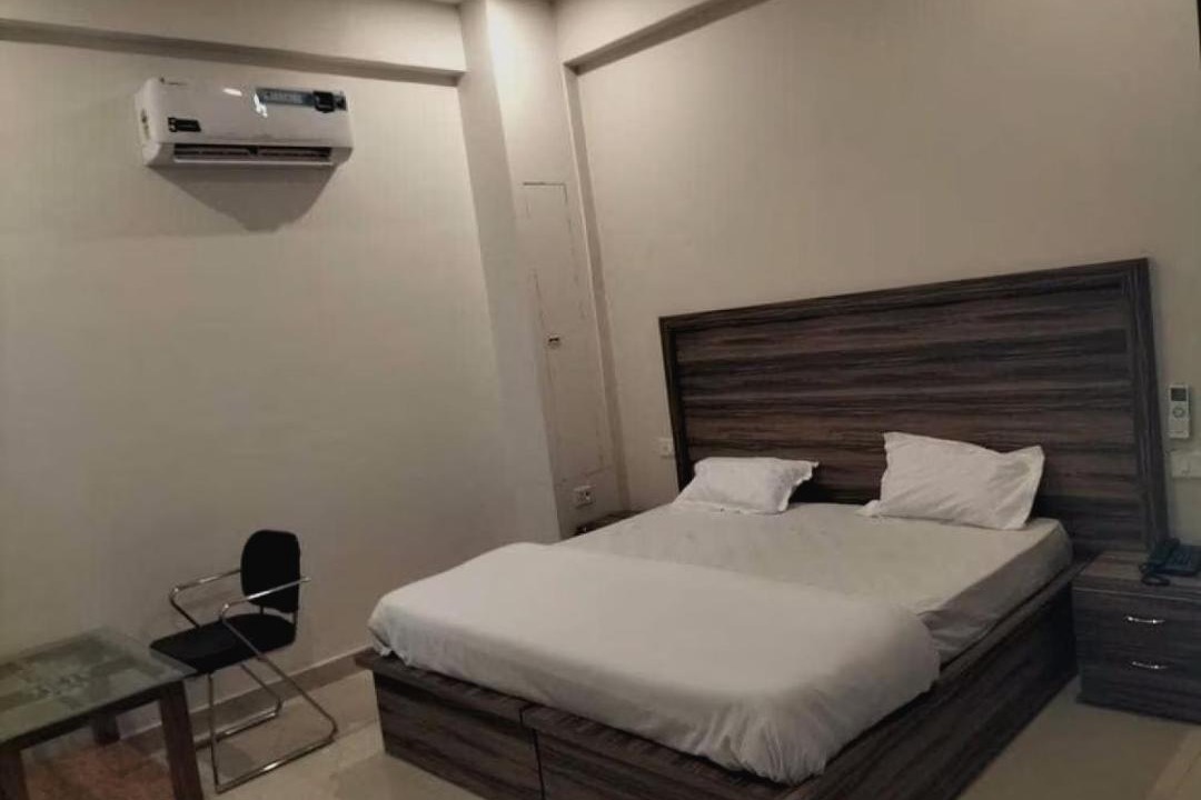 Photo of Bedroom in Kalyanpur