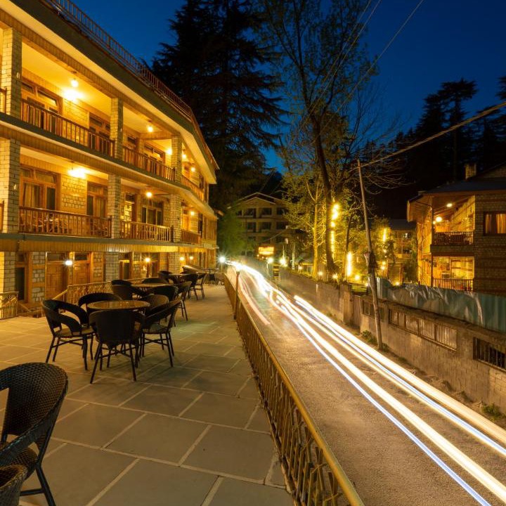 Photo of Others in Old Manali