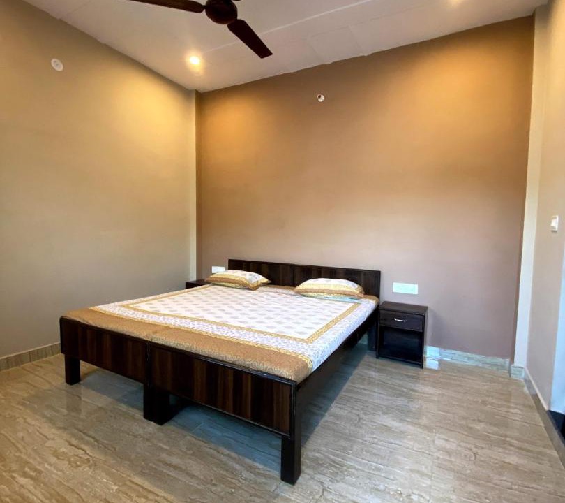 Photo of Bedroom in Tapovan