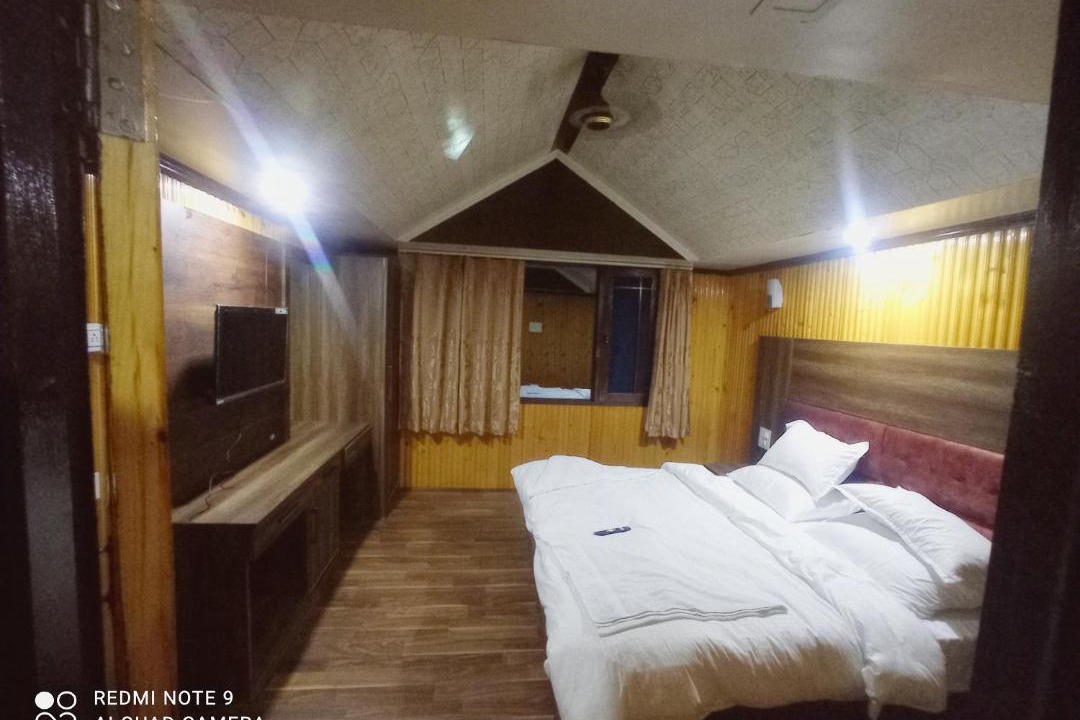 Photo of Bedroom in Pahalgam