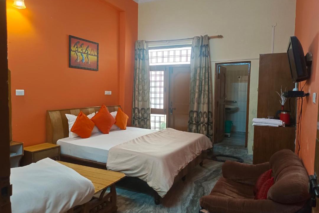Photo of Bedroom in Tehri
