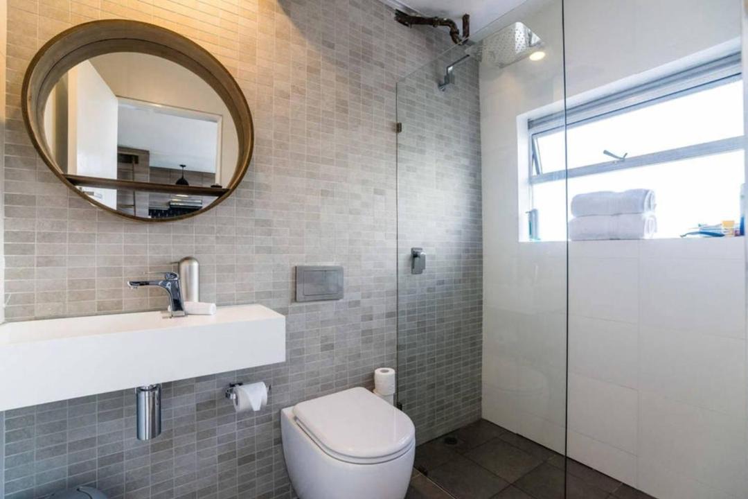 Photo of Bathroom in Elizabeth Bay