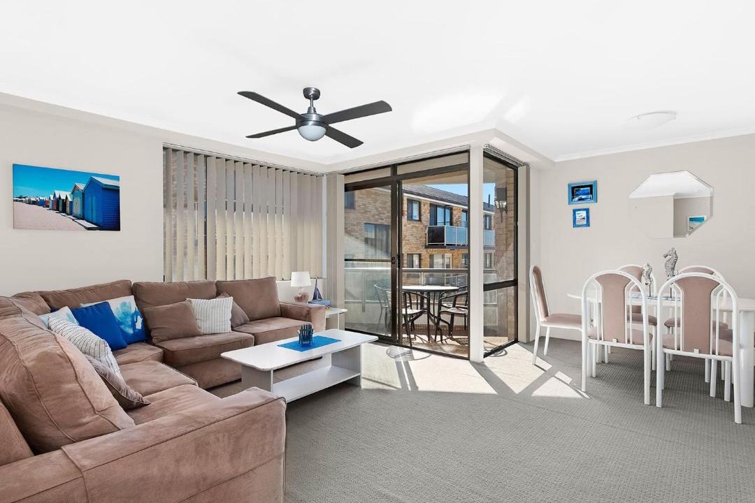 Photo of Livingroom in The Entrance