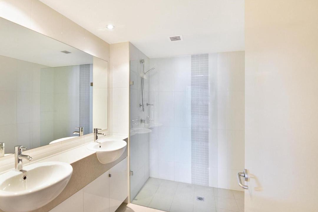 Photo of Bathroom in The Entrance