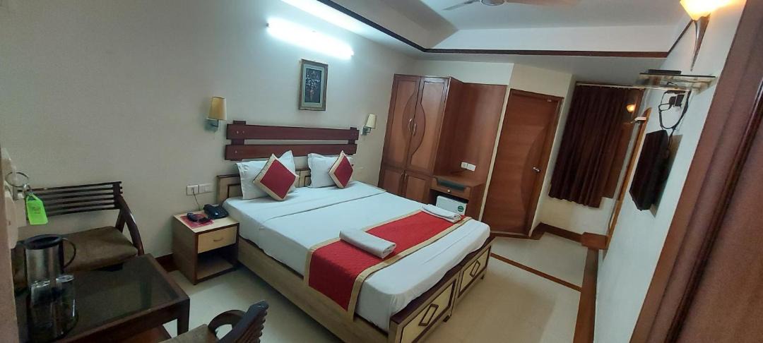 Photo of Bedroom in Raja Park