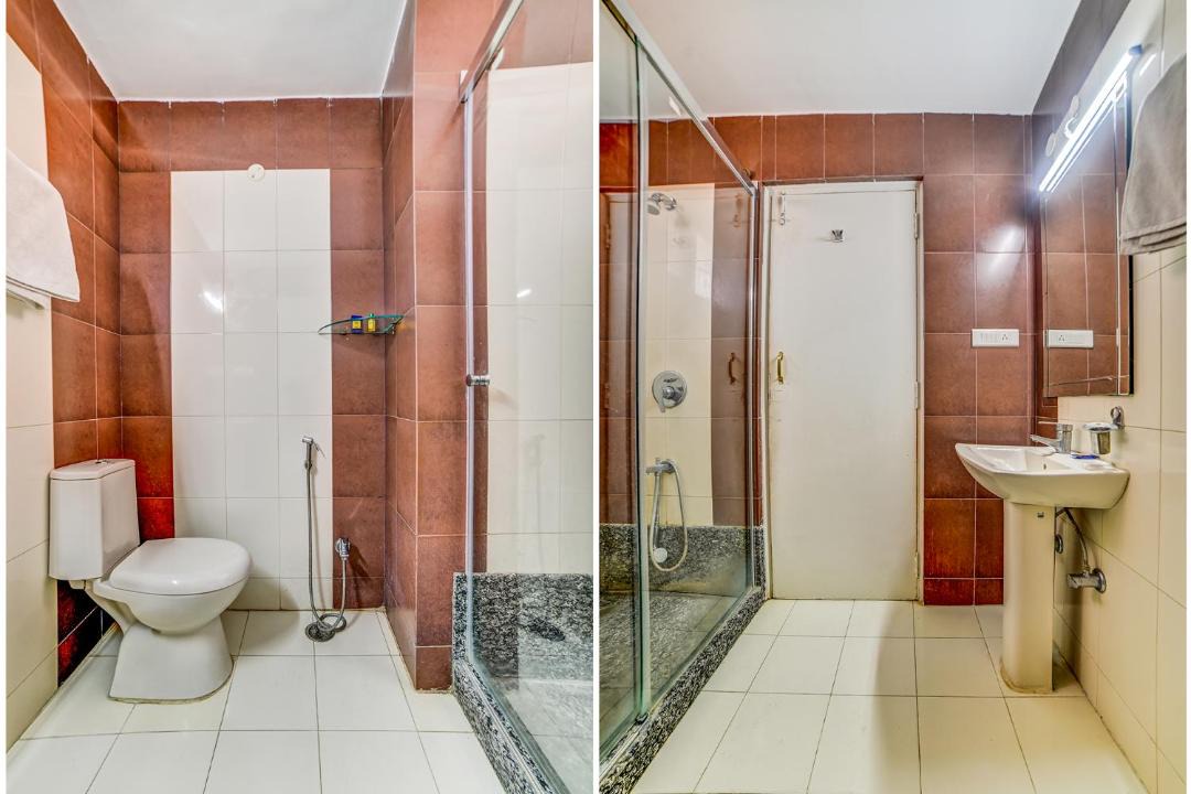 Photo of Bathroom in Raja Park