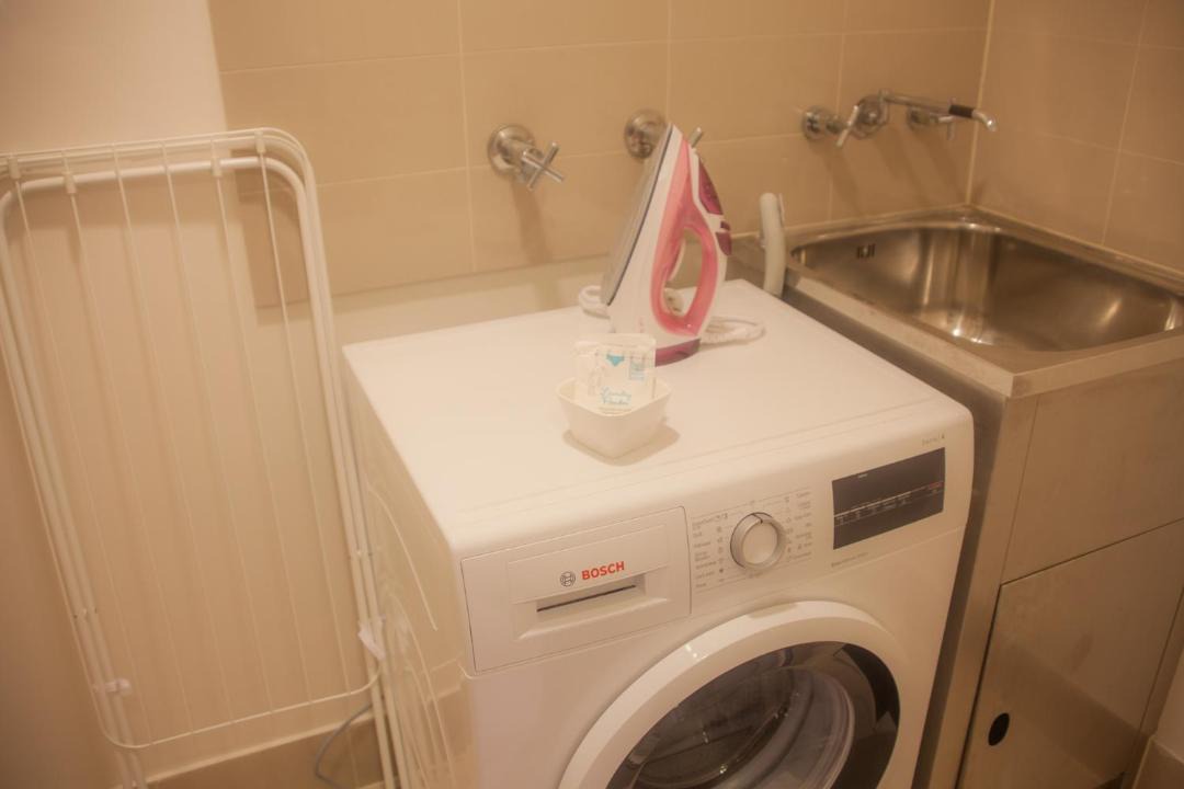 Photo of Bathroom in Wentworth Point