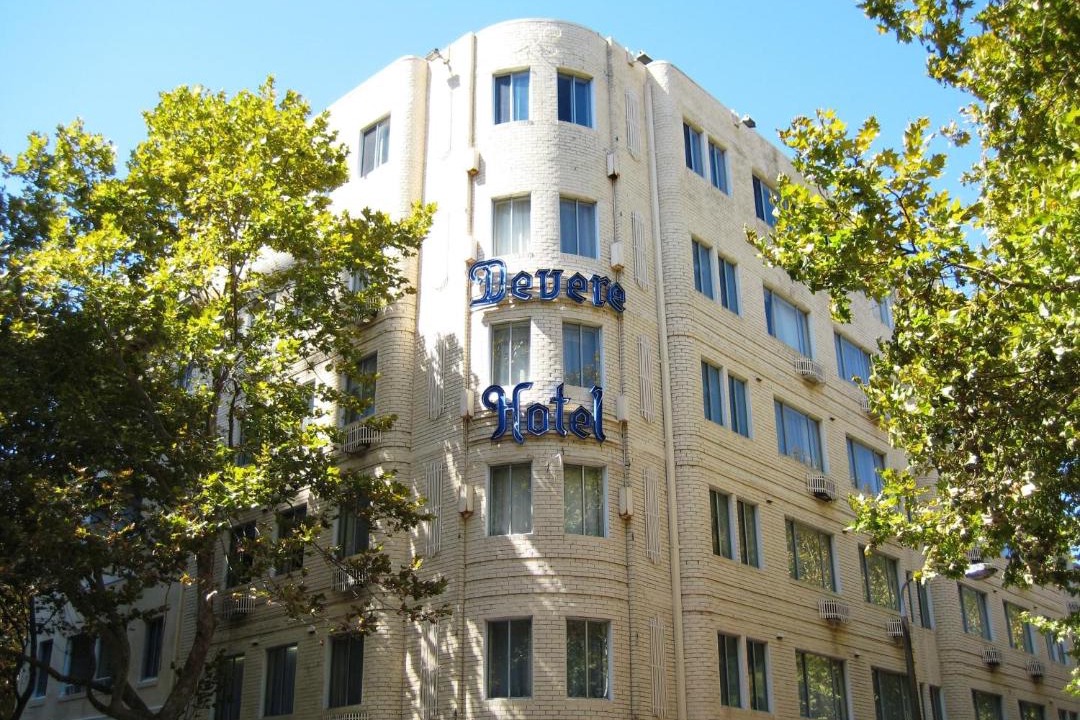 Photo of Buildings in Elizabeth Bay