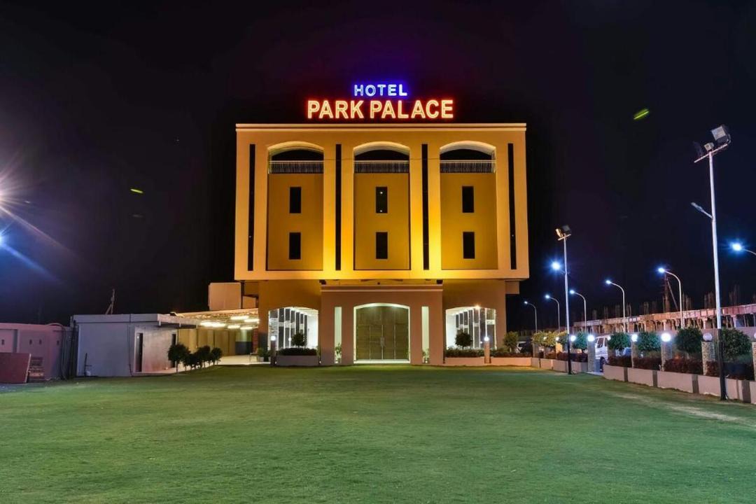 Photo of Buildings in Ujjain