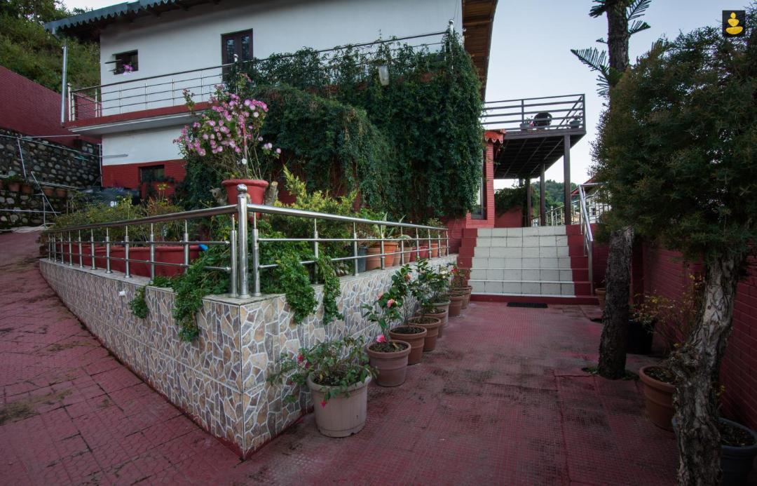 Photo of Buildings in Naukuchiyatal