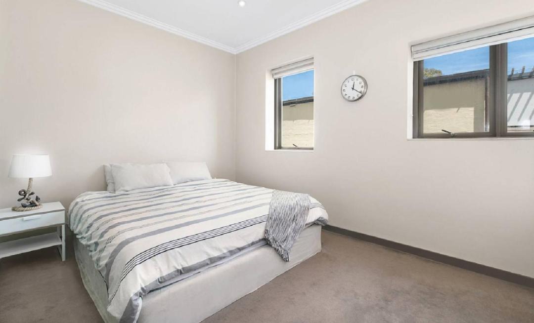 Photo of Bedroom in Darling Point