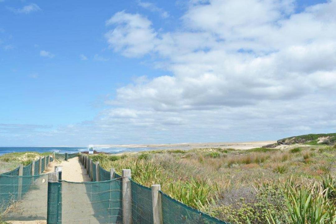 Photo of Others in Anna Bay