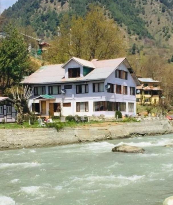 Photo of Others in Laripora