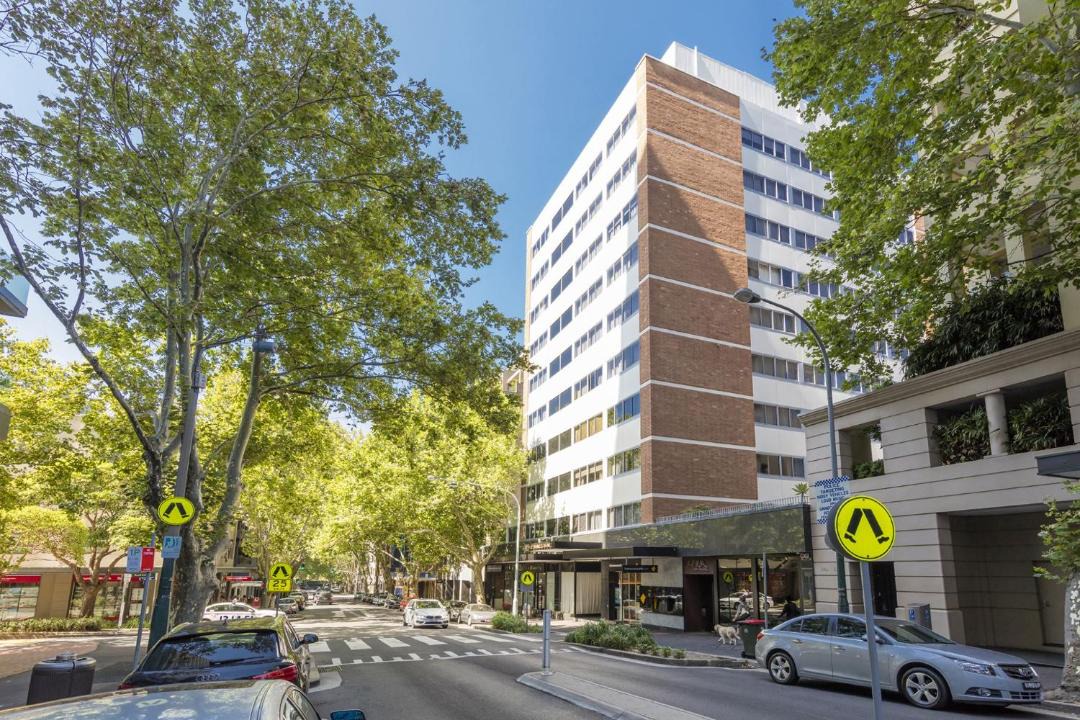 Photo of Buildings in Elizabeth Bay