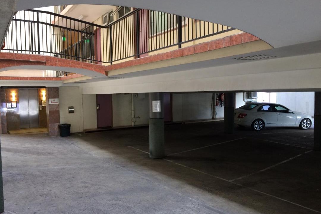 Photo of Others in Edgecliff