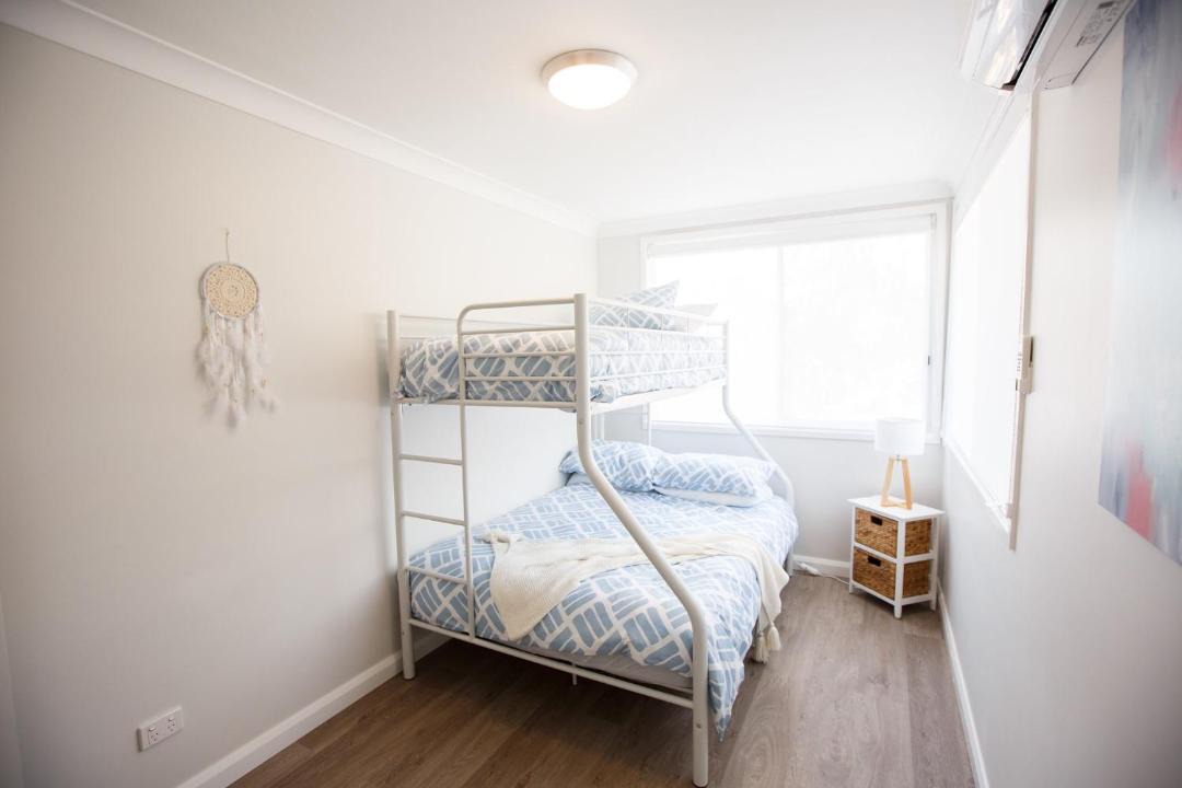 Photo of Bedroom in Cottage Point