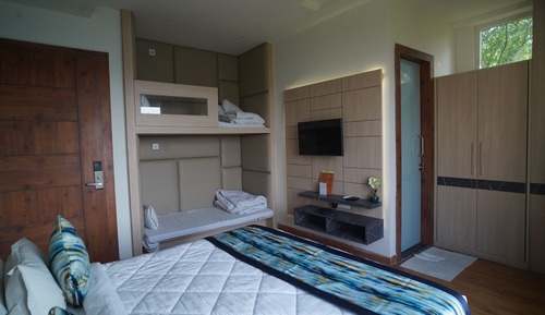 Family Triple Room