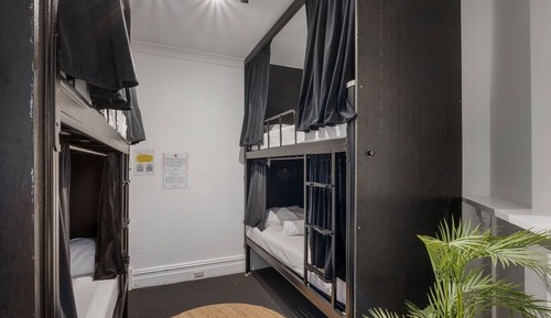 Quadruple Room, Shared Bathroom