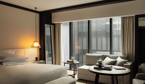 Deluxe Room, 1 King Bed, Mobility Accessible