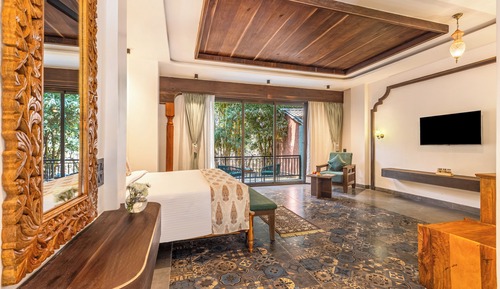 Garden View Junior Suites with sit-out