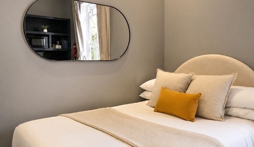Small Double Room with Shared Bathroom