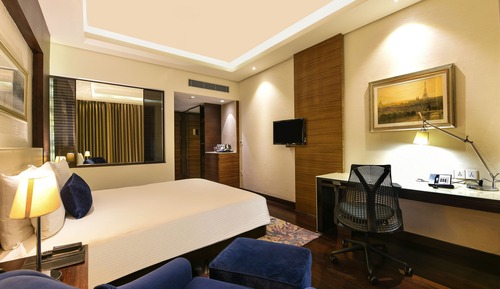 Premium Room, 1 King Bed