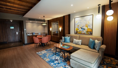 Suite, 1 Bedroom (Club Access)