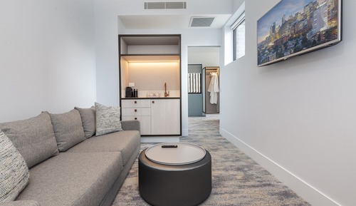 Penthouse Suite