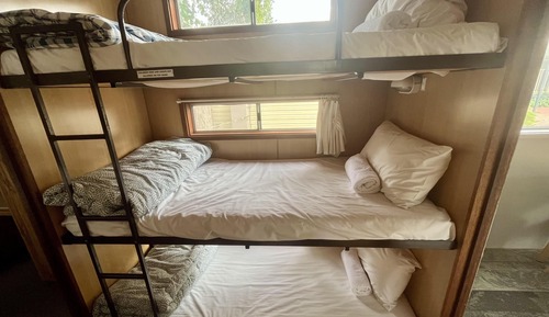 Standard Cabin Small