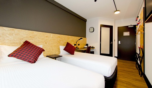 Standard Room, 1 King & 1 Single Bed