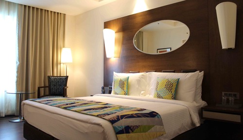 Deluxe Double or Twin Room, 1 Bedroom, Accessible, Private Bathroom