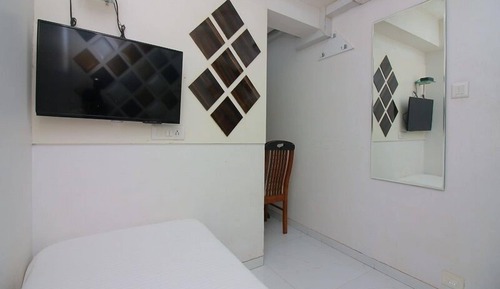 Single Room (Non AC)