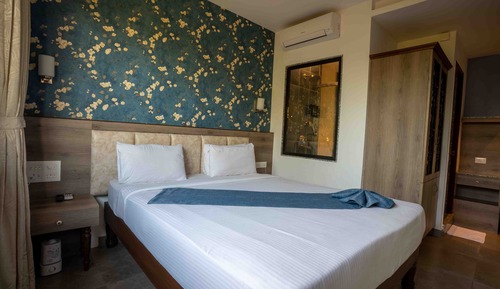 Trendy Room