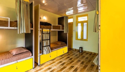 Bed in 6 Bed Mixed Dormitory