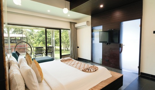 Grandeur Suite with Abode Excecutive Lounge Access