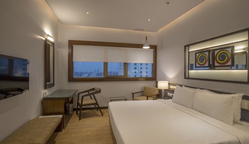 Deluxe Double or Twin Room